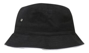 fca4223 black white