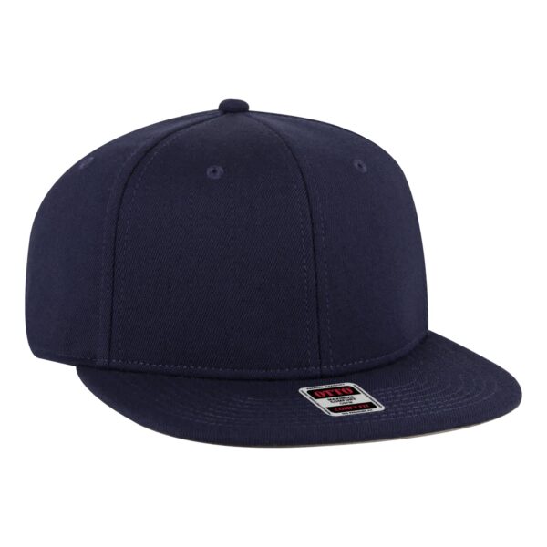 A navy blue mid profile snapback hat with a flat brim and a logo on the front.