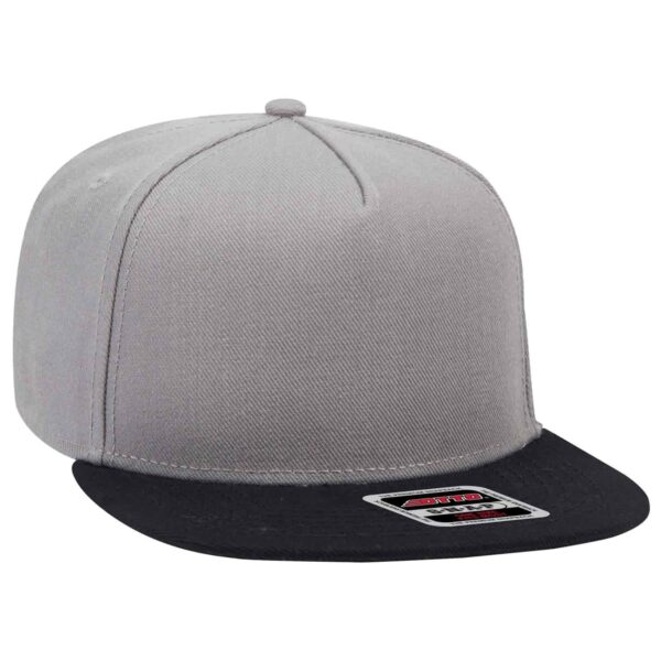 A grey snapback cap with a black peak and a logo on the front.