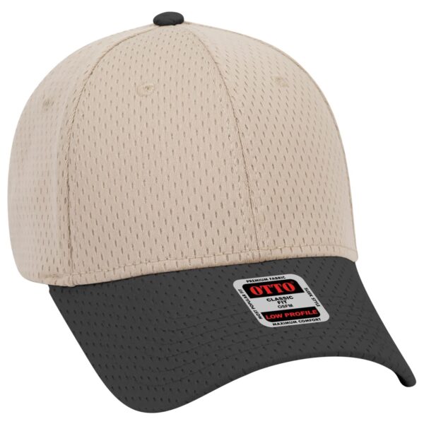 A six-panel baseball cap featuring a beige top and a black peak, with a logo on the side.