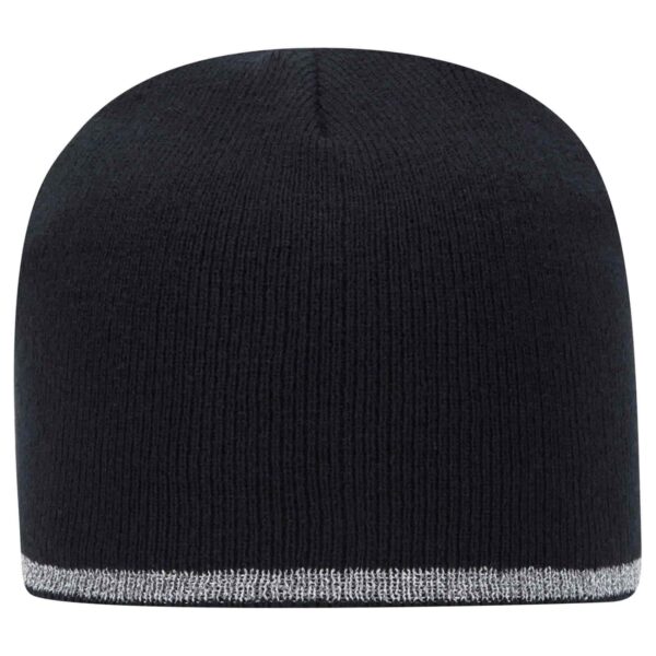 A black beanie featuring a reflective stripe at the bottom and a seamless top. It has a logo on the side.